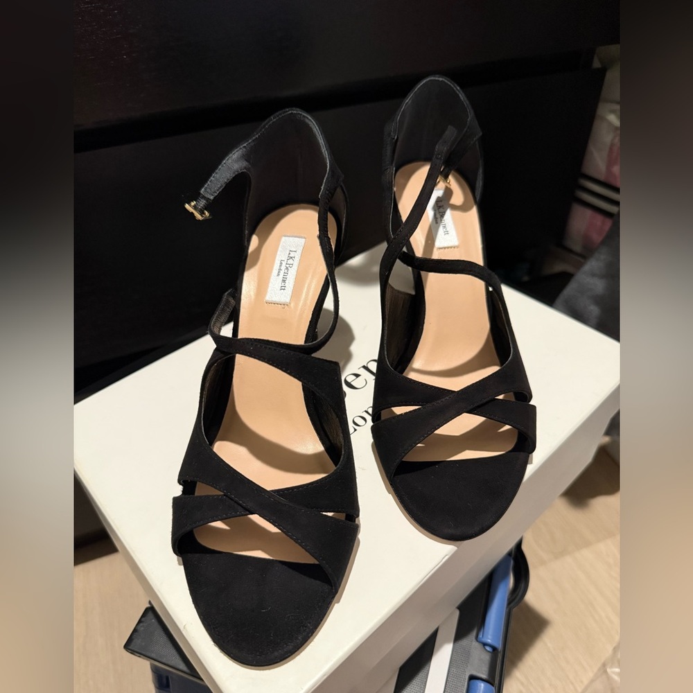 NWB LK Bennett “Blossom” Heels